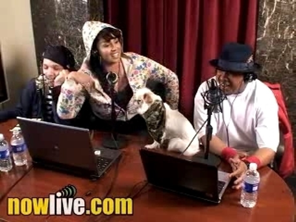 The Buzz W/ Somaya Reece 01-14-2008 on NowLive.com