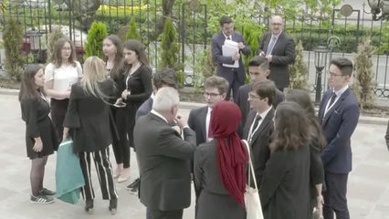 Liseli 100 genç Ankara'da buluştu