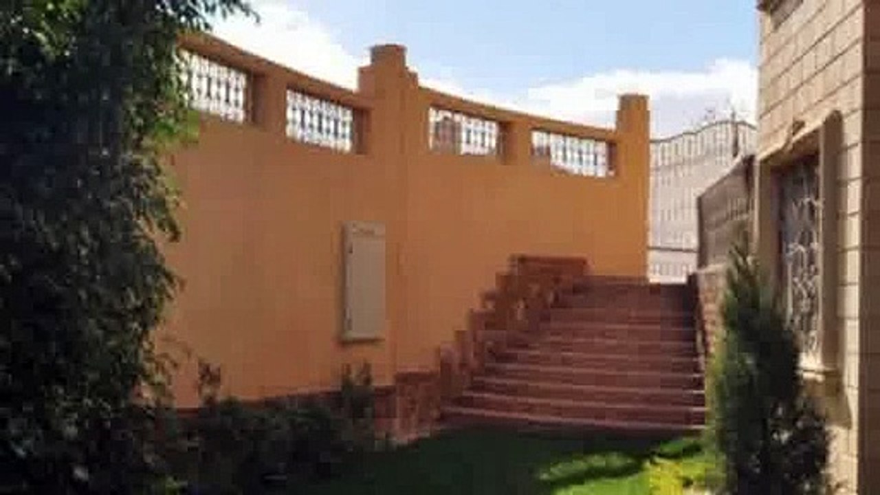 Twin House Fully Finished 400M With Green Garden In Hay13 Sheikh Zayed