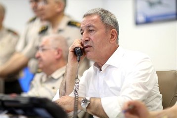 Bakan Akar ve komutanlar operasyonu yönetti