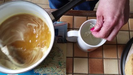 Bavarois à l'ananas au Monsieur cuisine et au robot