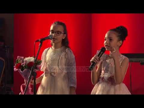 Festivali “Vaçe Zela”. Të rinjtë konkurrojnë në qytetin e lindjes së këngëtares