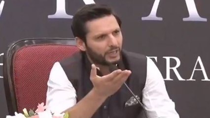 Gautam Gambhir पर बरसें Shahid Afridi , कहा उसे Vote दिया जिसे अकल नहीं है | वनइंडिया हिंदी