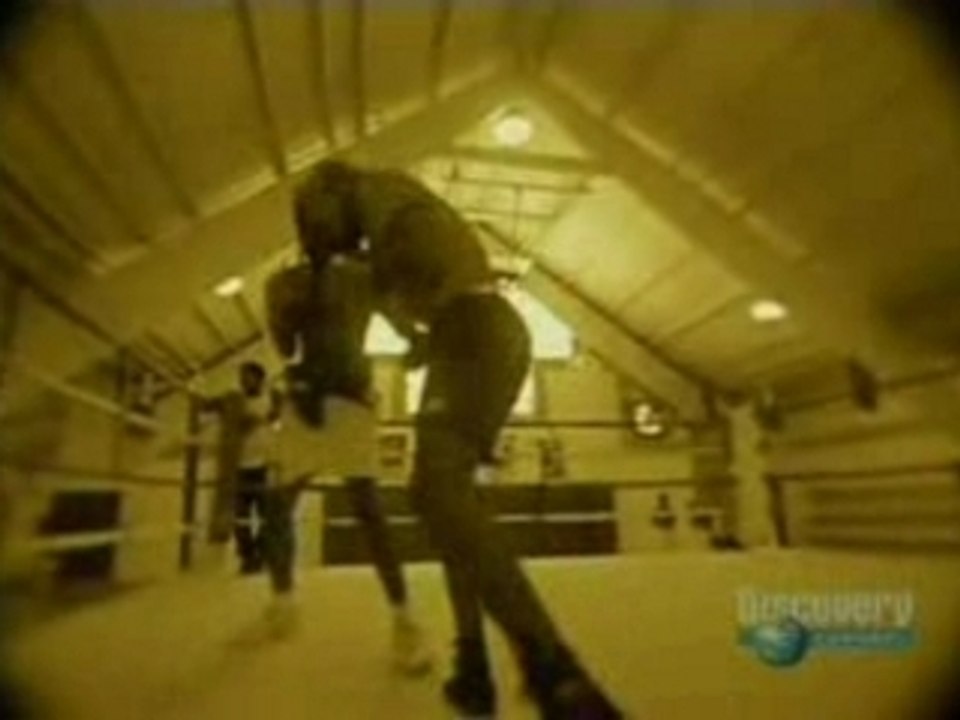 Discovery Channel - Prison boxing  1/3