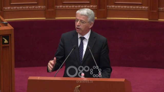 RTV Ora - Jepni dorëheqjen! Replika mes Lleshajt e Ralf Gjonit