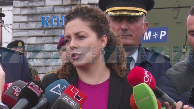 USHTRIA MERR NEN KONTROLL RINASIN, META KERKON SQARIME - News, Lajme - Kanali 7