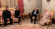 Boşanacakları Konuşulan Sinan Akçıl ve Burcu Kıratlı Cumhurbaşkanı Erdoğan'ın Verdiği İftara Katıldı