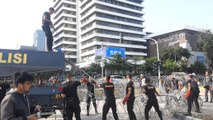 Pasca Ditutup, Akses Jalan MH Thamrin Mulai Dibuka Bertahap