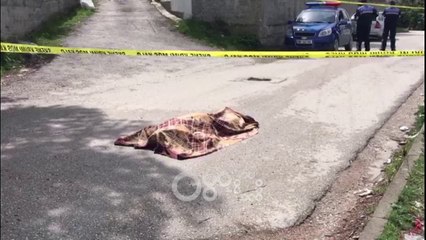 RTV Ora - Gjendet i vdekur një person në rrugën e spitalit, në Fier