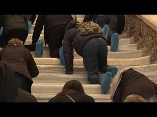 Romë, rihapet pas 300 vitesh “Shkalla e shenjtë” - Top Channel Albania - News - Lajme