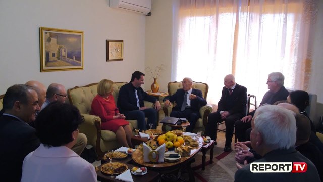 100 vjetori i lindjes, Veliaj i jep titullin 'Simbol i qytetit' Gjeneral-lejtnant Rrahman Parllakut