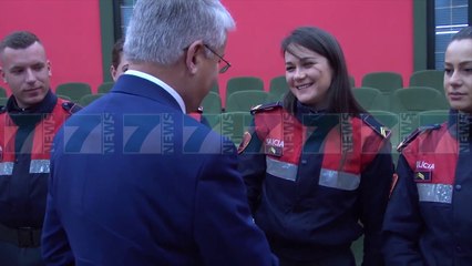 MIN. E BRENDSHME KERKON DENIM ME BURG KUSH DHUNON POLICINE - News, Lajme - Kanali 7