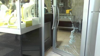 Maskeli soyguncuyu gece bekçileri yakaladı