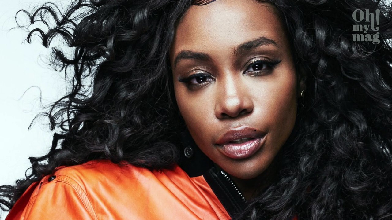 Depois de sofrer preconceito em loja de cosméticos, fã recebe presente de Rihanna