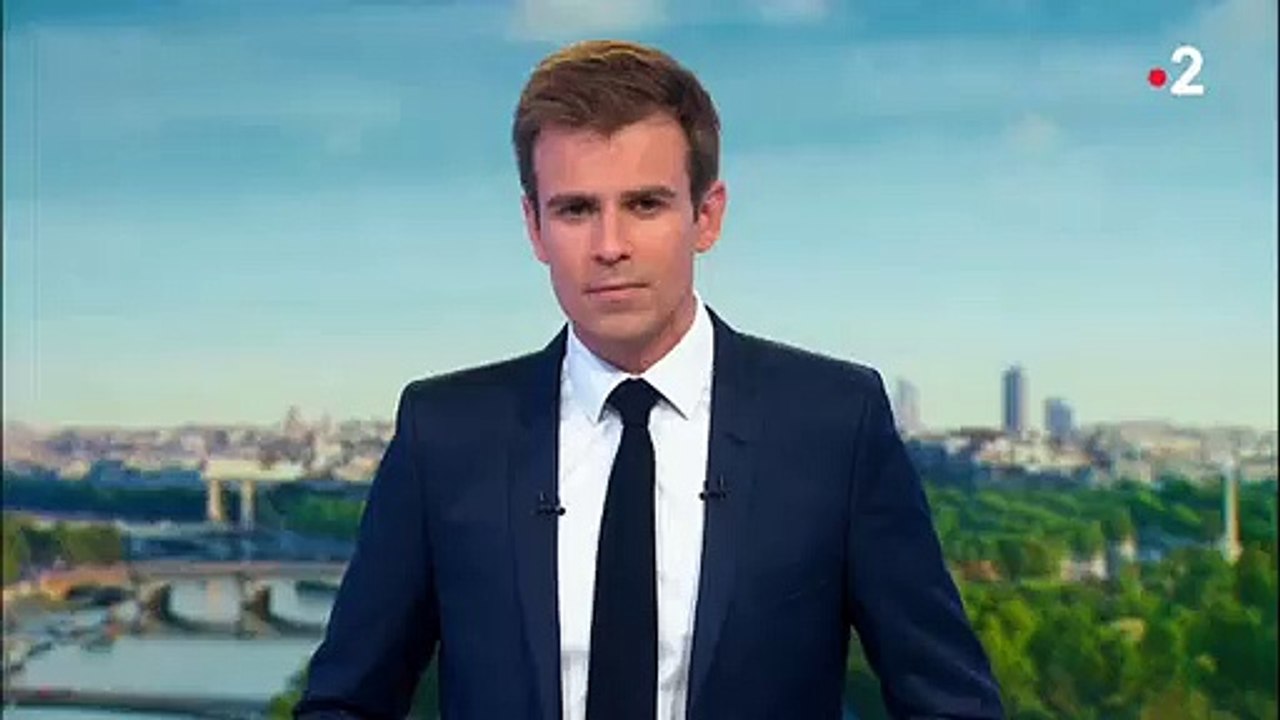 Explosion à Lyon: Regardez l'interpellation du principal suspect par les policiers en pleine rue ce matin - VIDEO