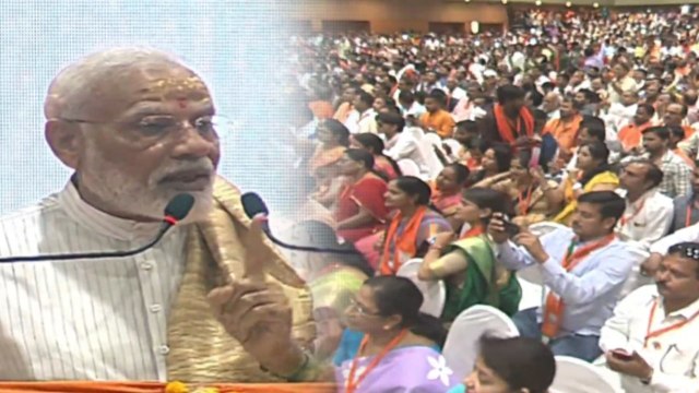 PM Modi tells his vision for New India during his speech in Varanasi | Oneindia News