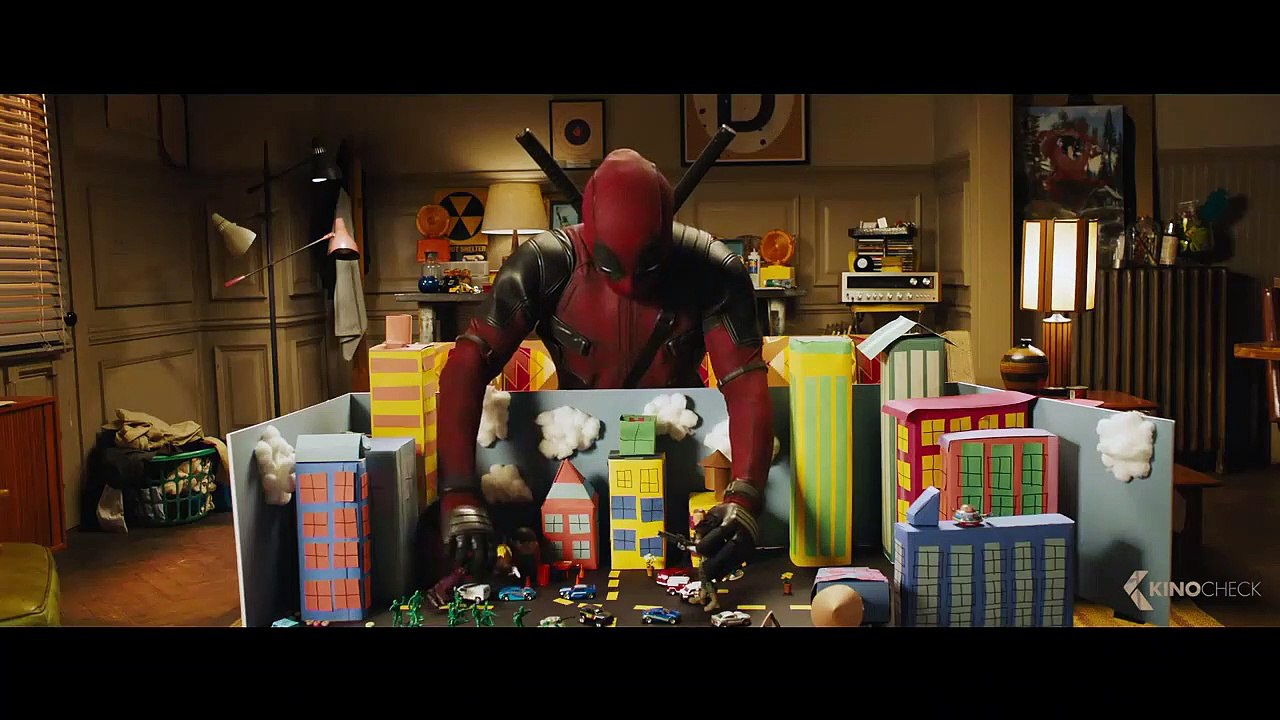 DEADPOOL 2 "Meet Cable" First Look (2018)