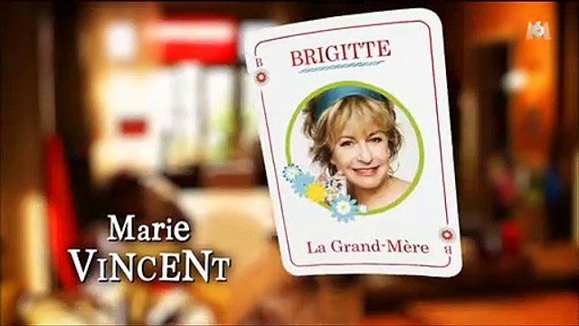 Générique de la série de M6 En famille - VIDEO