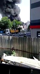 Metro inşaatında işçilerin kaldığı konteynırlarda yangın çıktı!