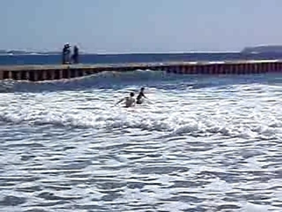 LOL !!!!!! MOI LA GAMELLE EN SURF