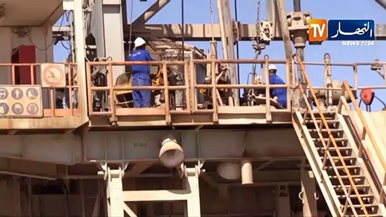 تندوف: وزير الطاقة يقف على أشغال استكشاف أول بئر غاز بالمنطقة