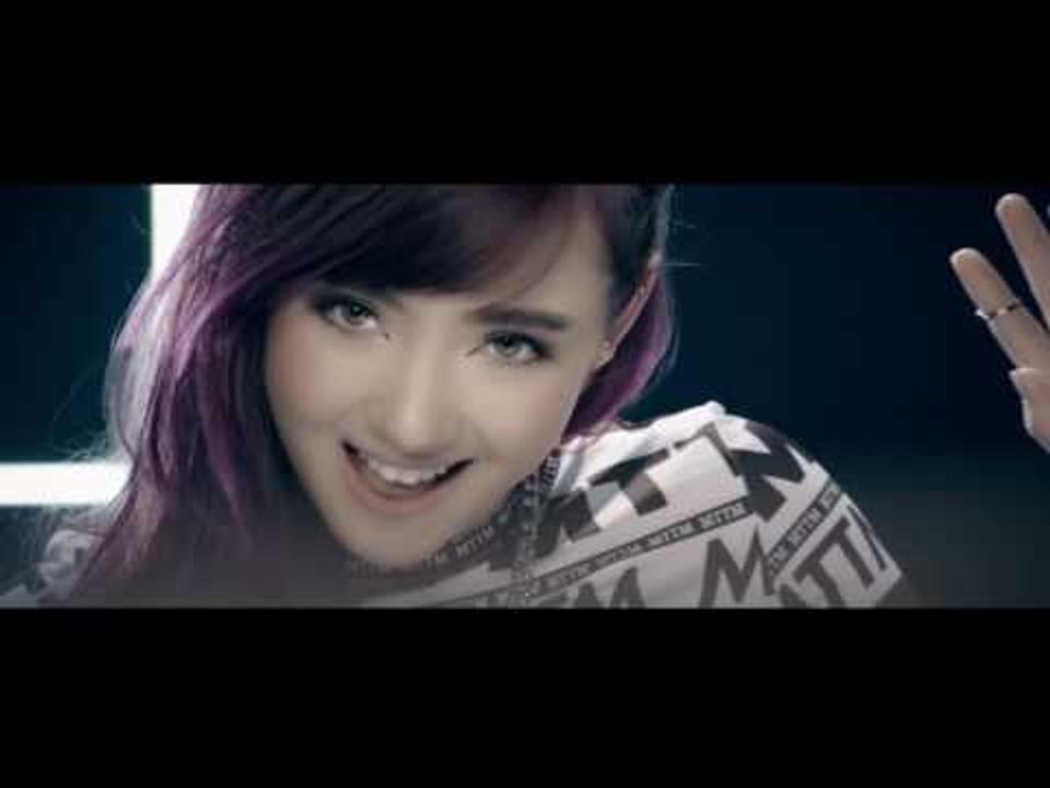 Jannine Weigel (พลอยชมพู) on 'Finish Line' and breaking into the US market