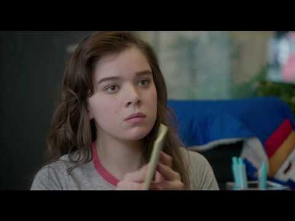 Red Band Trailer: The Edge of Seventeen (2016) - Hailee Steinfeld, Kyra Sedgwick