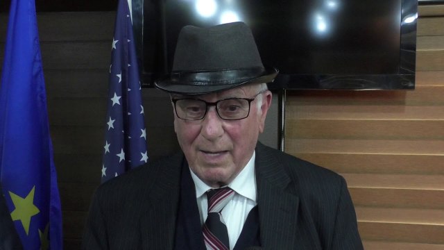 Delegacioni i Batalionit Shqiptaro-Amerikan Atlantiku viziton Gjakovën-Lajme