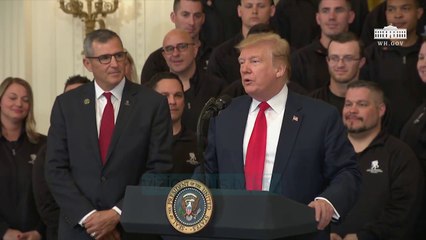 Trump: Gjueti shtrigash ndaj meje - News, Lajme - Vizion Plus