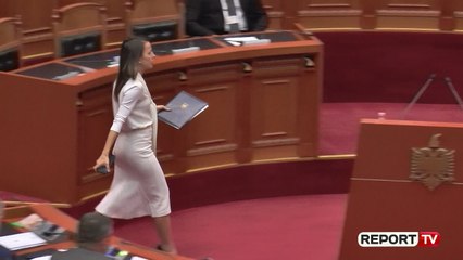 Descargar video: Report TV -'Garda' e vjetër e PD-së në partinë e Rudina Hajdarit