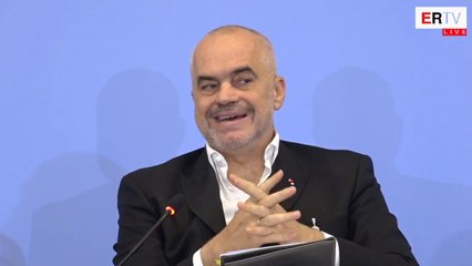 RAMA KARTA E STUDENTIT SHPËRNDAHET BRENDA MUAJIT NË TIRANË