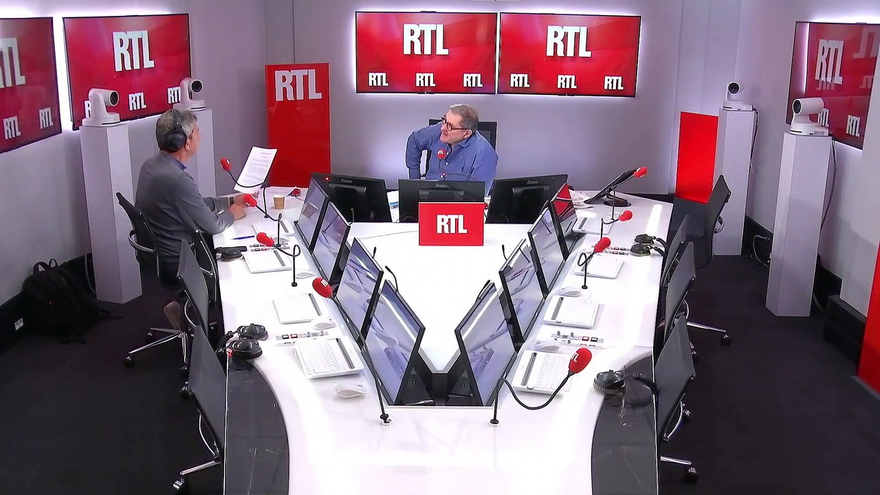 Michel Cymes conseille les femmes enceintes
