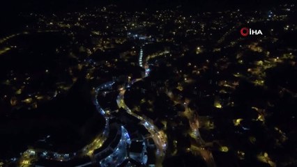 Bitlis’in Göz Kamaştıran Gece Görüntüsü Havadan Görüntülendi