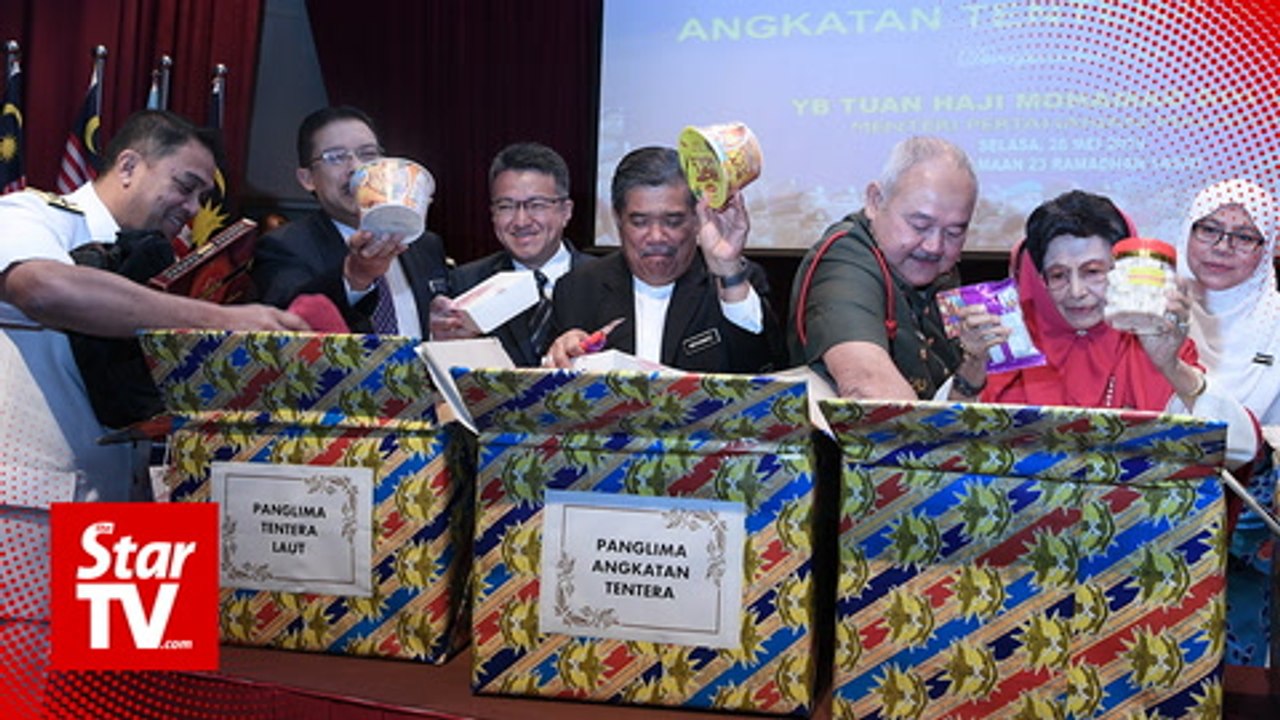 Dr Siti Hasmah salutes armed forces, wants Mala...