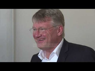 Zgjedhjet europiane/ Salvini "bashkon forcat" me Le Pen