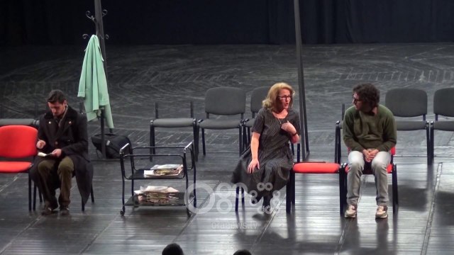 RTV Ora - Zona e pritjes , premierë në Teatrin Migjeni
