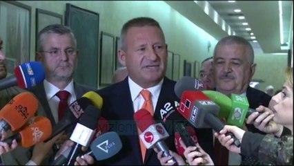 Download Video: Zyrtarizohet koalicioni opozitar, zbardhet marrëveshja - News, Lajme - Vizion Plus