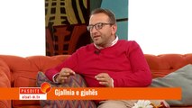 Agim Poshke   Identiteti brenda asaj që je ti, luan shumë rol