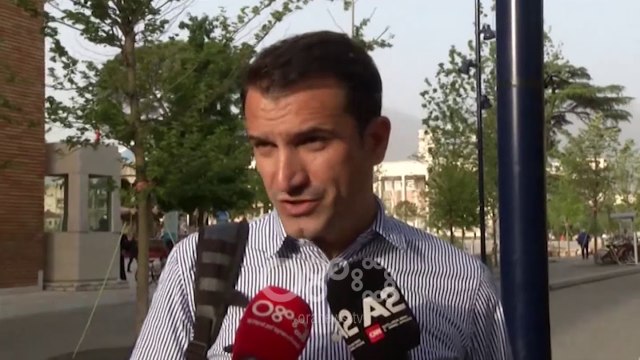 RTV Ora - Veliaj për koalicionin opozitar: Episodi më qesharak