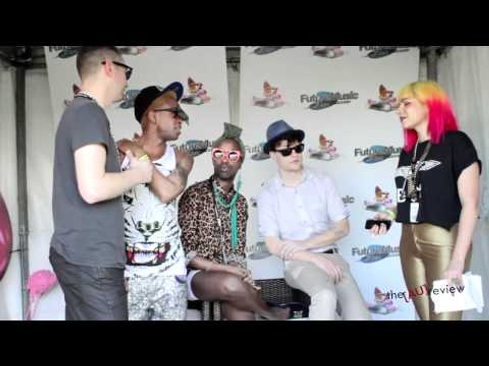 Future Music Festival: Azari & III (Toronto) - In Conversation with the AU review.