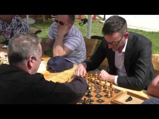 Mbahet turneu gjithëpërfshirës i shahut “27 Prilli” në Gjakovë-Lajme