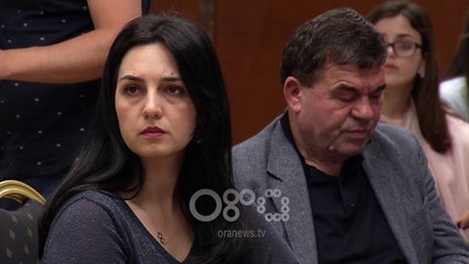 RTV Ora - Studimi i 2019-s: 84% e shqiptarëve duan të ikin