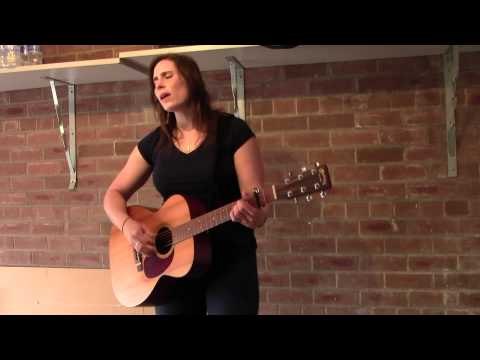 LIVE: Rose Cousins What I See (Acoustic Garage Sessions)