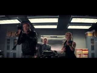 Terminator Genisys: Arnold Schwarzenegger & Emilia Clarke discuss "The Guardian"