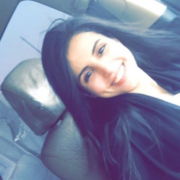 فيديو سعودية تحتفل بزواجها وتثير ضجة بالشروط التي فرضتها على حبيبها