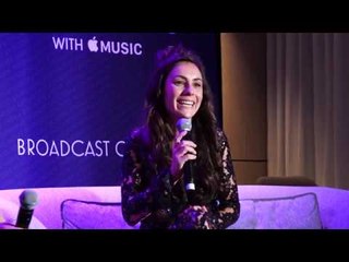 Amy Shark Backstage at ARIAs 2018