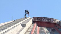 “Piramida, ndërtesa e çuditshme” - Top Channel Albania - News - Lajme