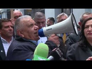 Mësuesit në protestë - Top Channel Albania - News - Lajme