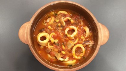 Rreze Dielli 3 Maj 2019 - Të Gatuajmë me Znj. Vjollca P2 Kallamarë në tigan dhe Sallatë me patate