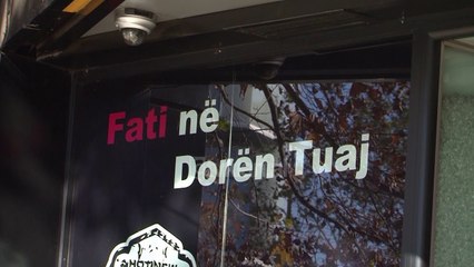 1-5 vjet burg per goditjen e nje polici